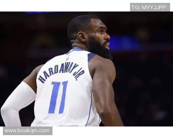 小哈达威三分球绝杀时刻引爆全场激情篮球盛宴