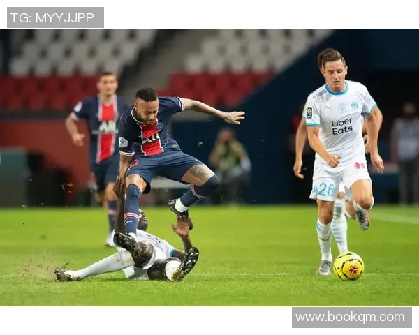 巴黎圣日耳曼逆转险胜里尔,内马尔建功帮助球队取得法甲赛季首胜 巴黎圣日耳曼逆转险胜里尔,内马尔建功帮助球队取得法甲赛季首胜