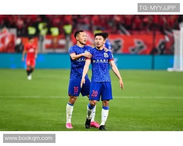 吴曦精彩进球助力上海申花赢得关键比赛展现球队强大实力